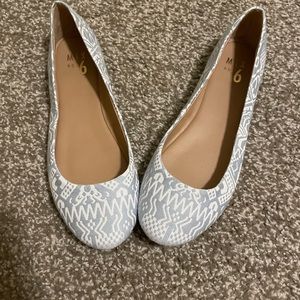 Mix No.6 Blue/White flats